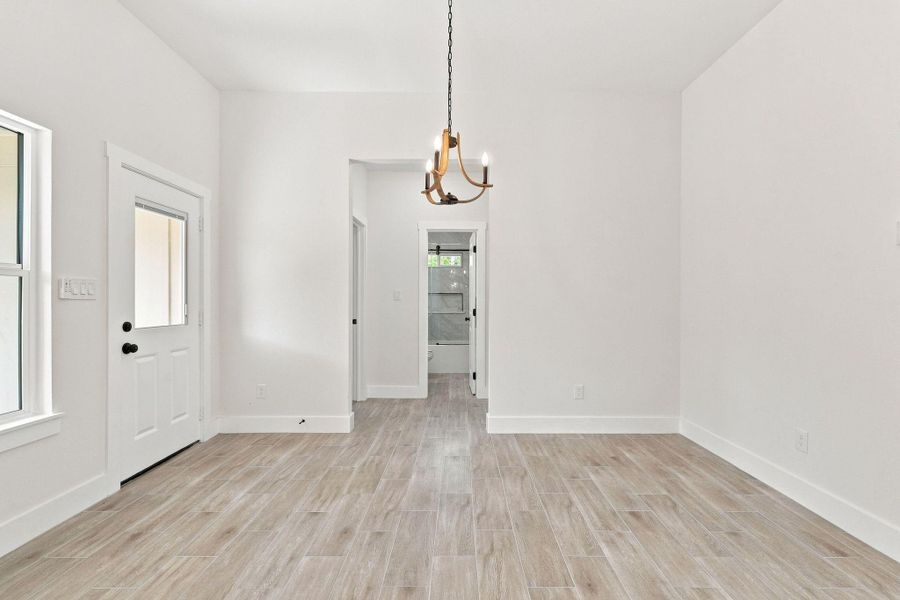Spacious, unfurnished interior of a new home in , Willis (Image 22).