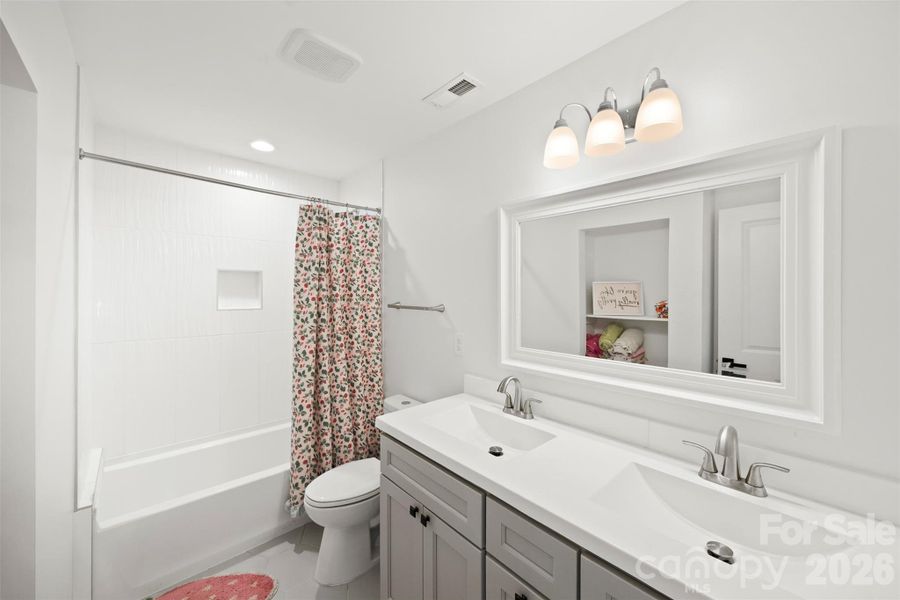 Furnished interior view inside a new home in , Kings Mountain (Image 16).