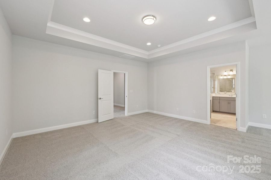 Spacious, unfurnished interior of a new home in Walk23, Huntersville (Image 16).