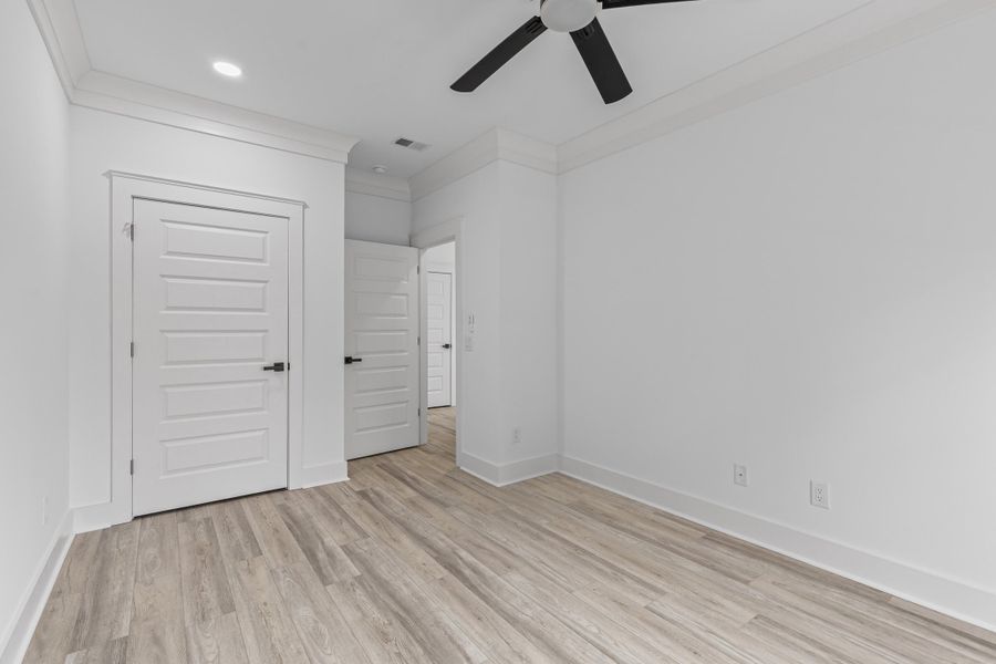 Spacious, unfurnished interior of a new home in , North Charleston (Image 30).