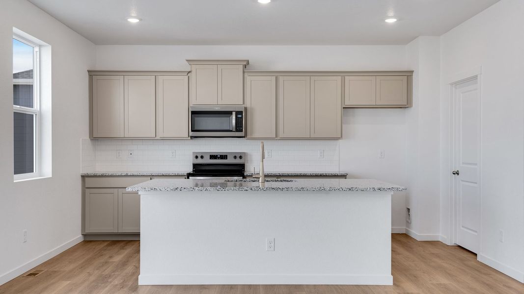 Furnished interior view inside a new home in Silver Peaks, Lochbuie (Image 7).