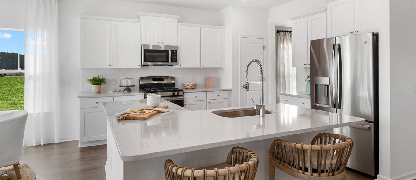 1767 Litchfield II Kitchen 1of3 F1 061825