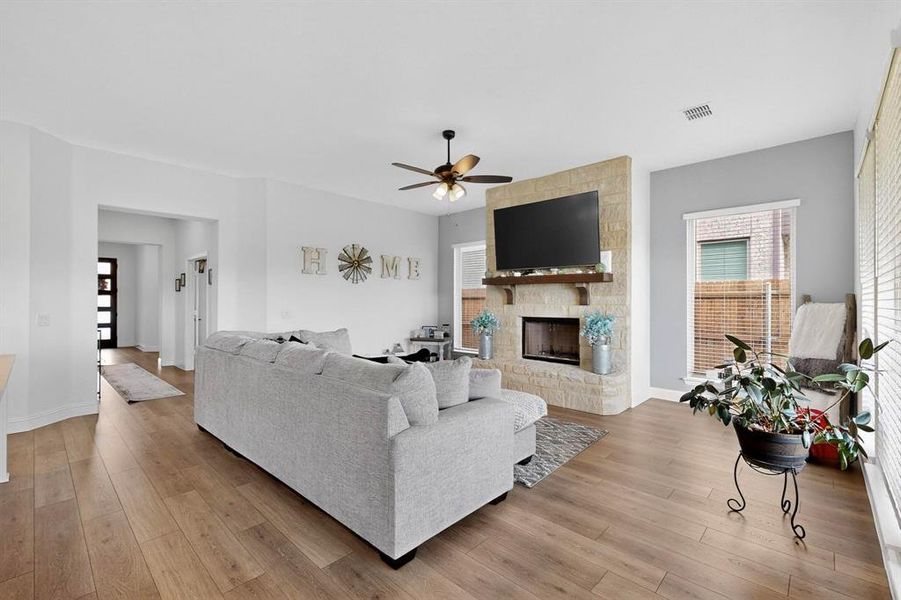 Furnished interior view inside a new home in Clairmont Estates, Ponder (Image 14).