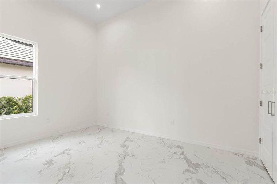 Spacious, unfurnished interior of a new home in , Palm Coast (Image 46).