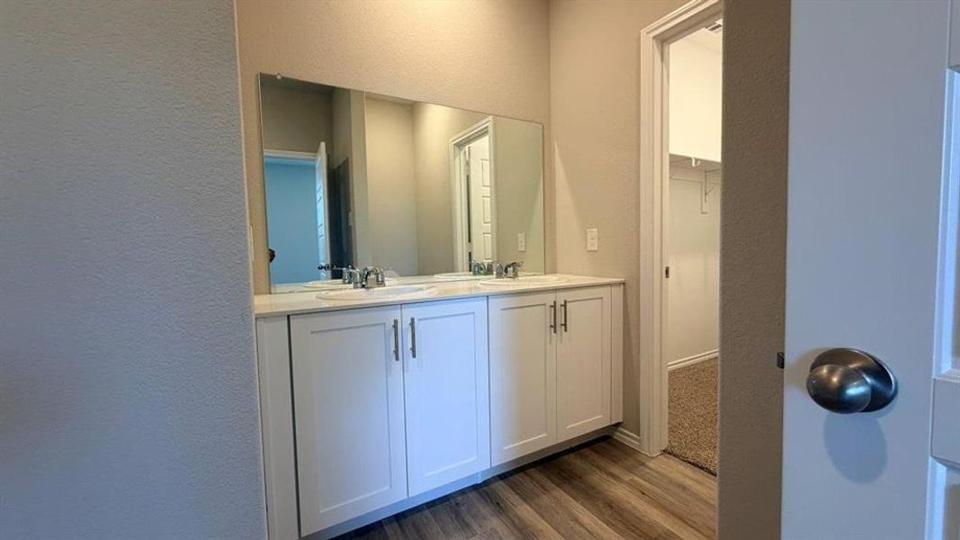 Furnished interior view inside a new home in Lankford Farms, Cleburne (Image 5). Furnished interior view inside a new home in Lankford Farms, Cleburne (Image 5).