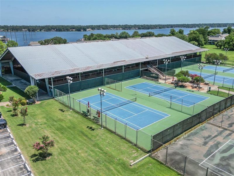 Community amenities in , Montgomery (Image 6).