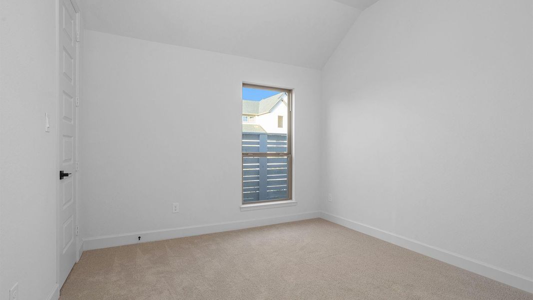 Spacious, unfurnished interior of a new home in Austin Point 60', Richmond (Image 12).