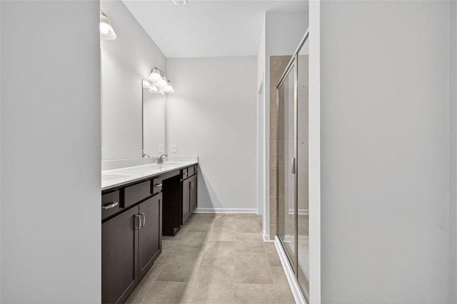 Furnished interior view inside a new home in Jameson Towns, Villa Rica (Image 15).