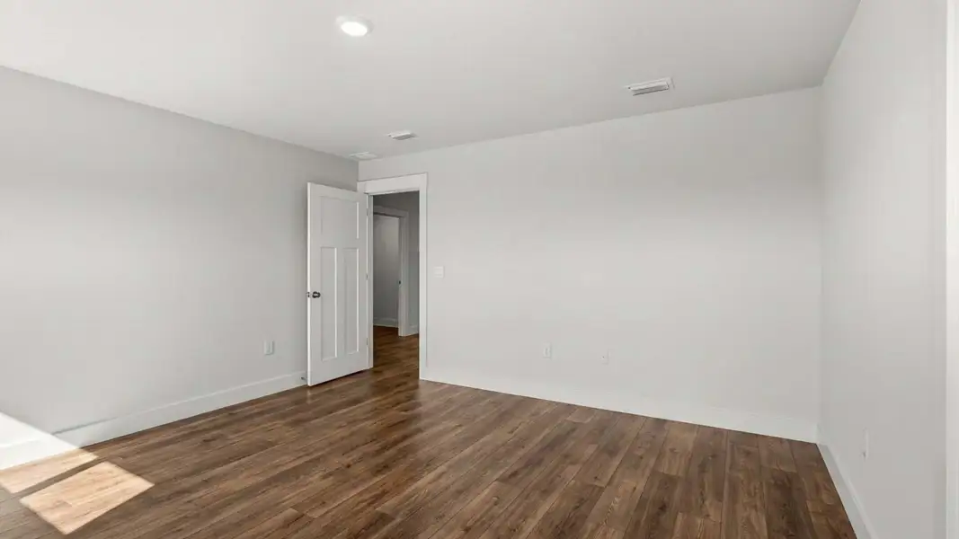 Spacious, unfurnished interior of a new home in Magnolia Lane, Santa Rosa Beach (Image 19).