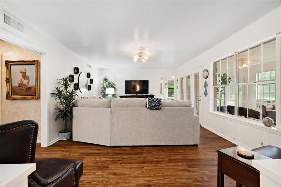Furnished interior view inside a new home in , Paris (Image 10).
