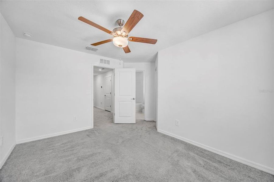 Spacious, unfurnished interior of a new home in Townes at Southshore Pointe, Ruskin (Image 42).