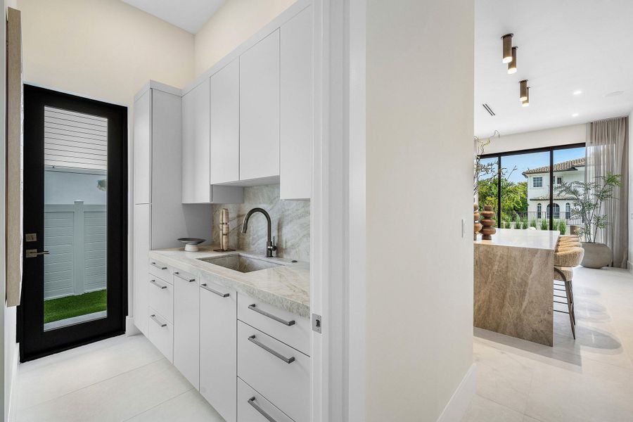 071-748Northeast72ndStreet-BocaRaton-FL-