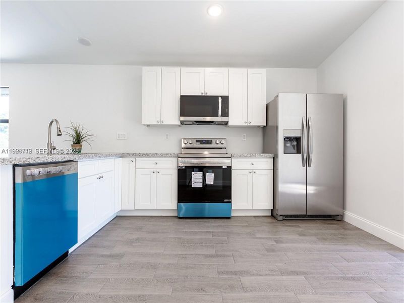 Furnished interior view inside a new home in , Pompano Beach (Image 6).