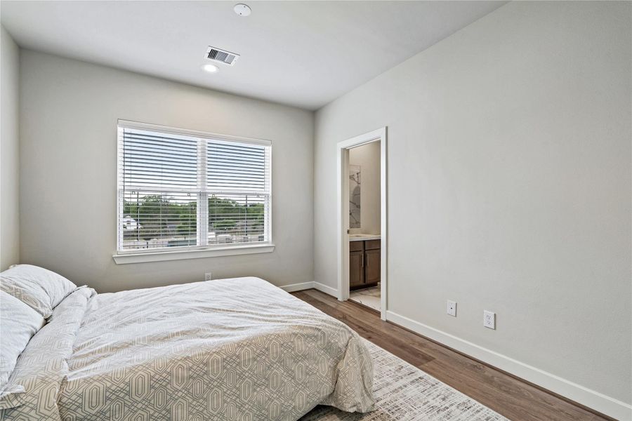 Furnished interior view inside a new home in Willowbend Point, Houston (Image 14).