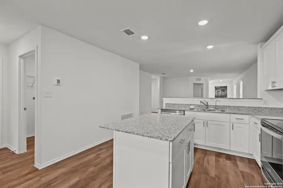 Furnished interior view inside a new home in Lily Springs, Seguin (Image 4).