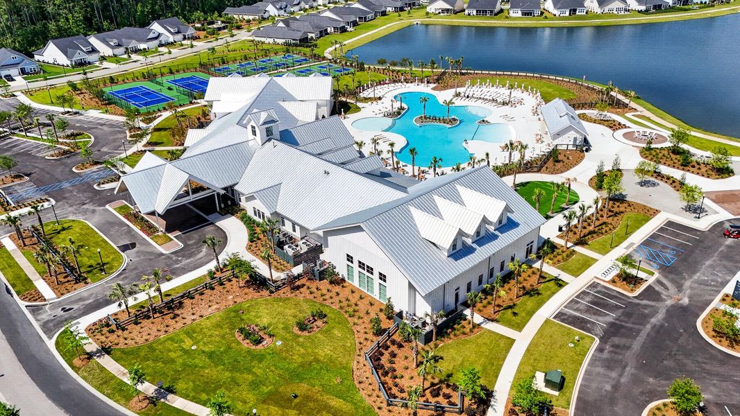 Community amenities in Horizons at Summers Corner | 55+, Summerville (Image 59).