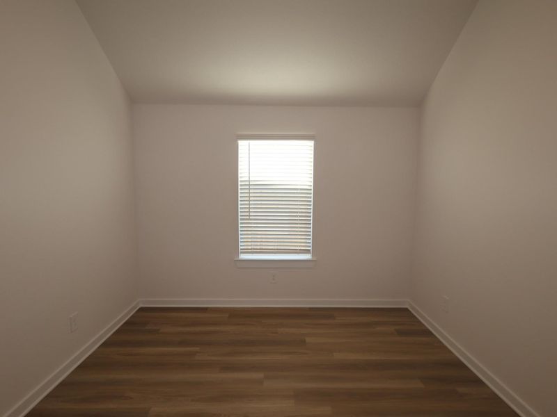 Spacious, unfurnished interior of a new home in Pinewood at Grand Texas, New Caney (Image 16).