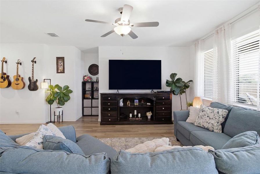 Furnished interior view inside a new home in Kings Ridge, Denton (Image 9). Furnished interior view inside a new home in Kings Ridge, Denton (Image 9).
