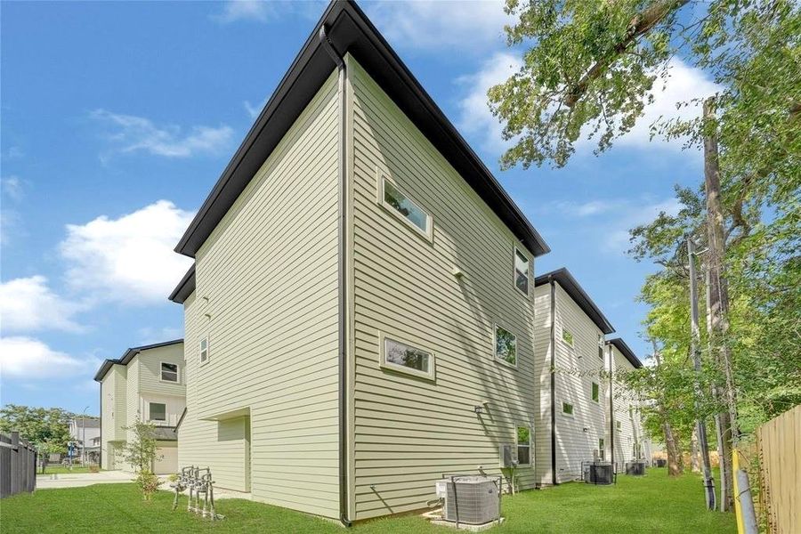 Rear Elevation Rear Elevation