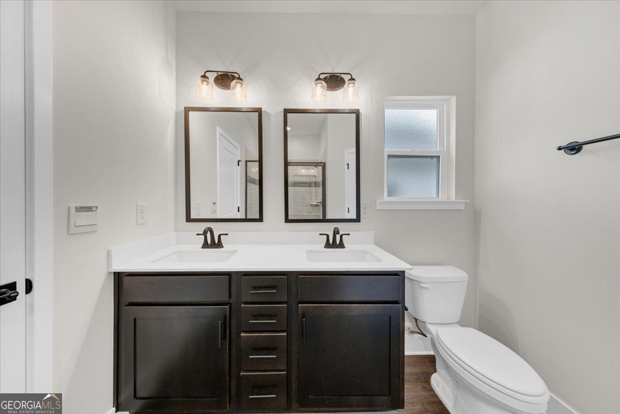 Furnished interior view inside a new home in Canterbury Villas, Carrollton (Image 12). Furnished interior view inside a new home in Canterbury Villas, Carrollton (Image 12).