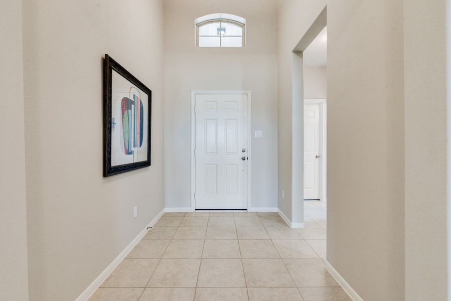 Representative unfurnished interior of a home built from the Floor Plan 2543 by Colina Homes in Grand Magnolia, Magnolia (Image 22). Representative unfurnished interior of a home built from the Floor Plan 2543 by Colina Homes in Grand Magnolia, Magnolia (Image 22).