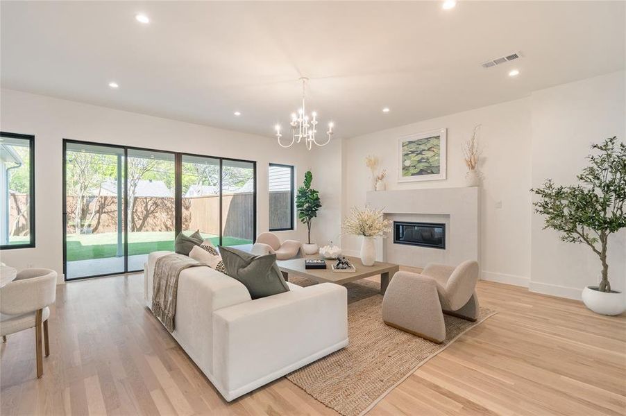 Furnished interior view inside a new home in , Dallas (Image 28).
