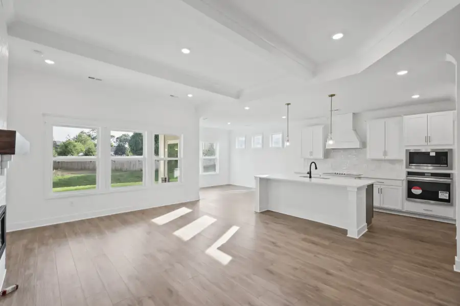 *Photo of example home. Selections & finishes may vary.
