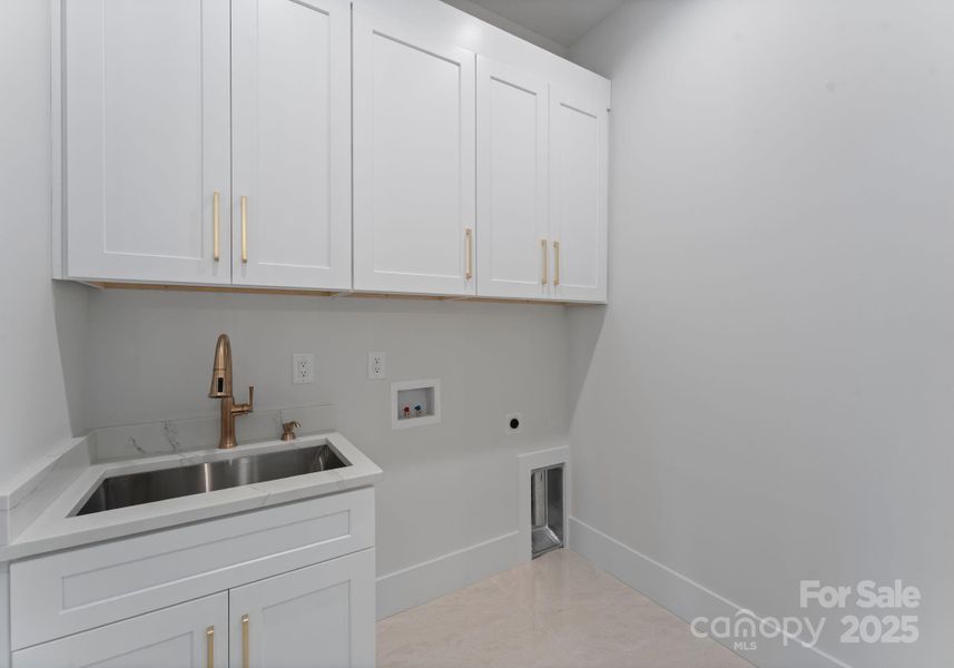 Furnished interior view inside a new home in , Charlotte (Image 17). Furnished interior view inside a new home in , Charlotte (Image 17).