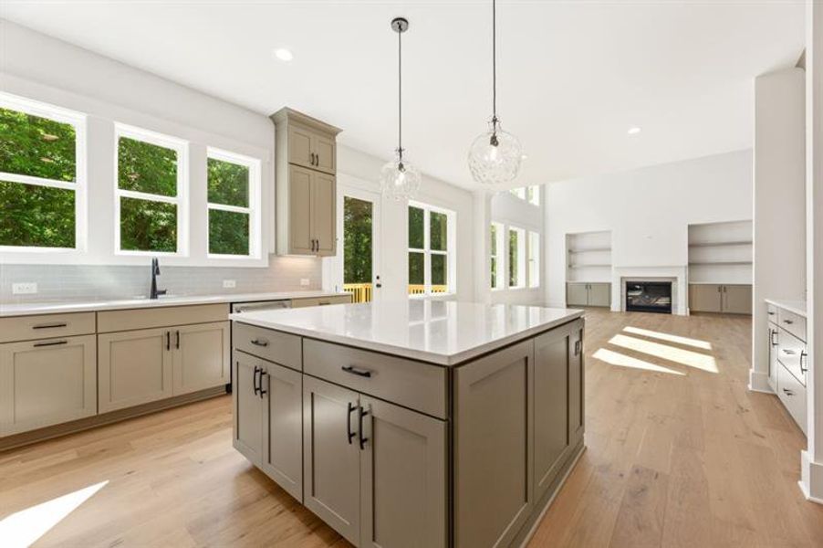 Furnished interior view inside a new home in White Post on Lake Lanier, Gainesville (Image 7).