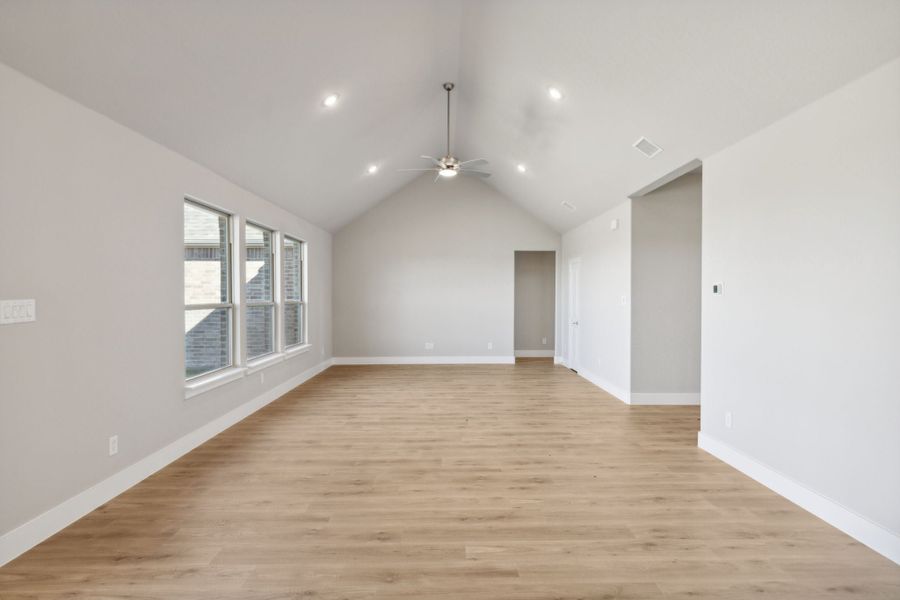 Representative unfurnished interior of a home built from the Cerro by Centre Living Homes in Ellis Ranch Estates, Waxahachie (Image 18). Representative unfurnished interior of a home built from the Cerro by Centre Living Homes in Ellis Ranch Estates, Waxahachie (Image 18).