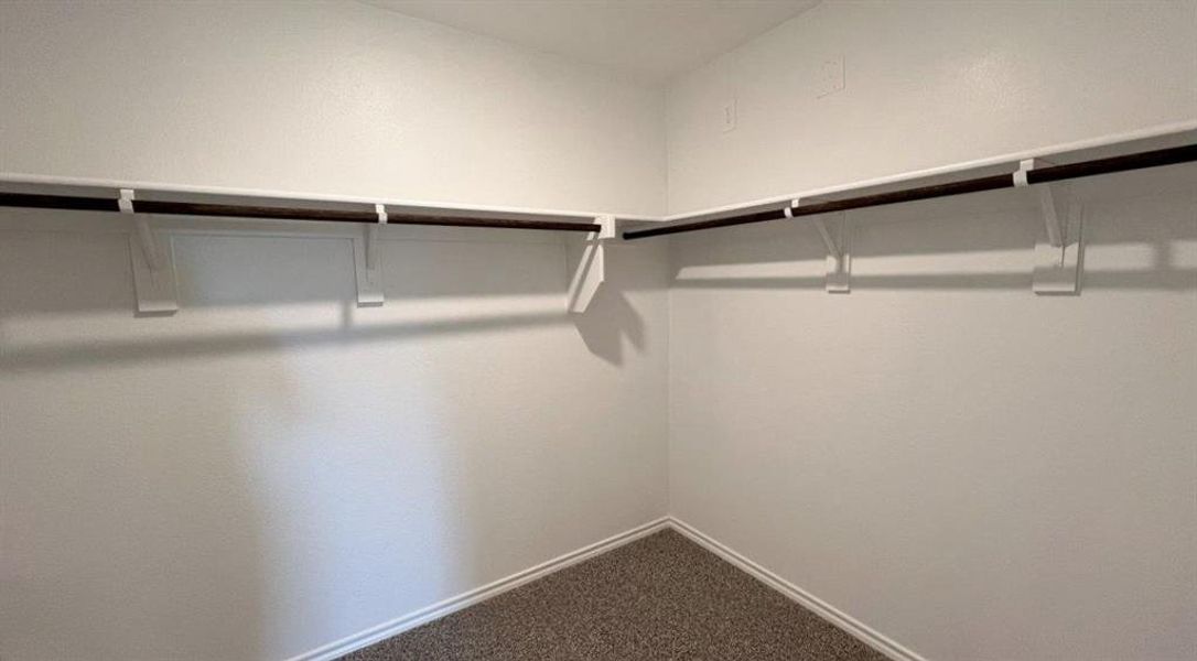 Spacious, unfurnished interior of a new home in Rosewood at Beltmill, Fort Worth (Image 11).