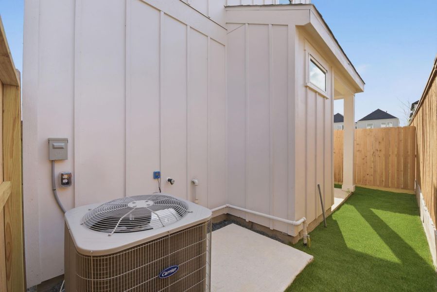 Exterior details and patio area of a home in , Houston (Image 28).