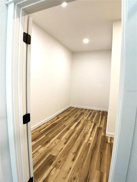 Spacious, unfurnished interior of a new home in , Punta Gorda (Image 19).