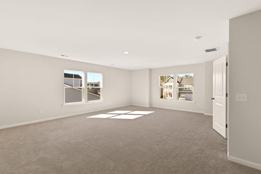 Spacious, unfurnished interior of a new home in Heron's Walk at Summers Corner: Coastal Collection, Summerville (Image 42). Spacious, unfurnished interior of a new home in Heron's Walk at Summers Corner: Coastal Collection, Summerville (Image 42).