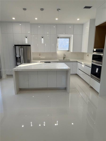 Furnished interior view inside a new home in , Key Largo (Image 8).