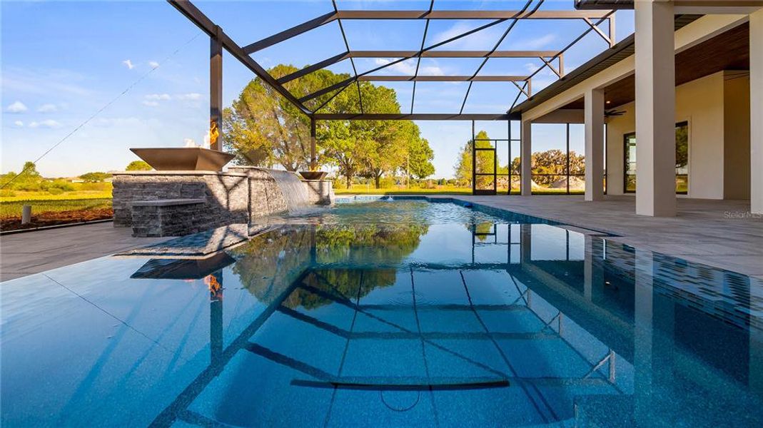 Exterior details and patio area of a home in , Sorrento (Image 3).