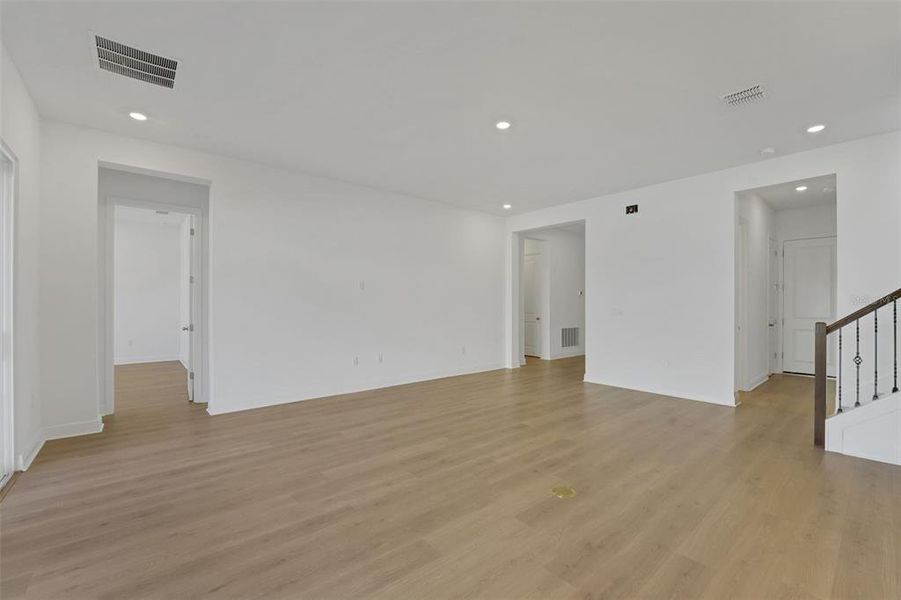 Spacious, unfurnished interior of a new home in Palms at Windermere, Windermere (Image 35).