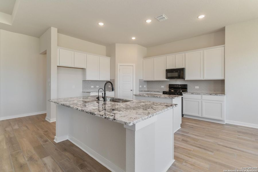 Furnished interior view inside a new home in Bonita Vista, Pleasanton (Image 4).