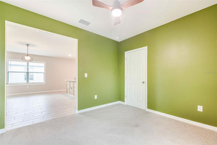 Spacious, unfurnished interior of a new home in , North Fort Myers (Image 30).