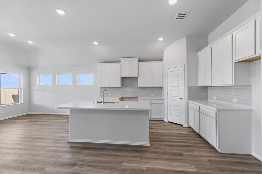 Furnished interior view inside a new home in River Ranch, Dayton (Image 6).