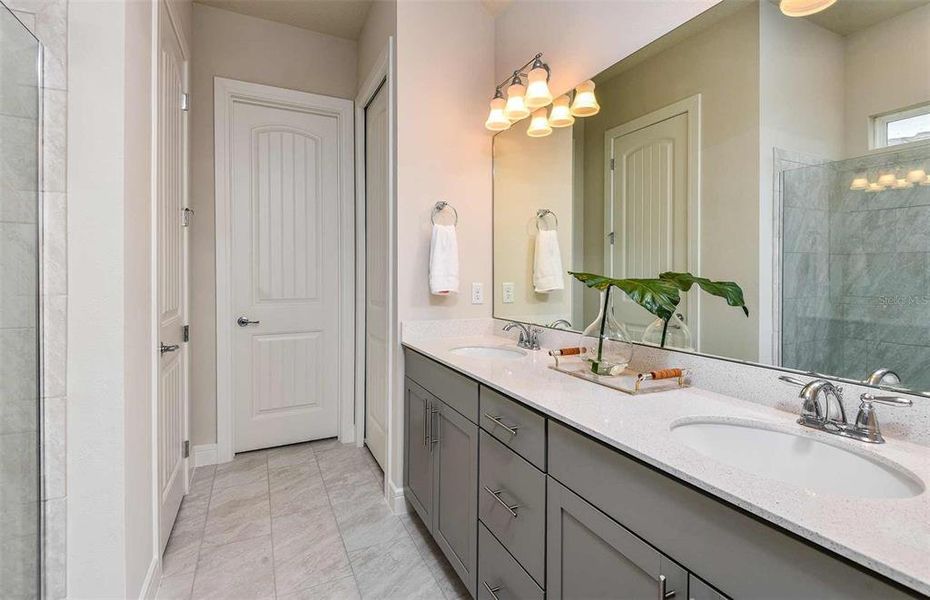 Furnished interior view inside a new home in Tohoqua, Kissimmee (Image 17). Furnished interior view inside a new home in Tohoqua, Kissimmee (Image 17).