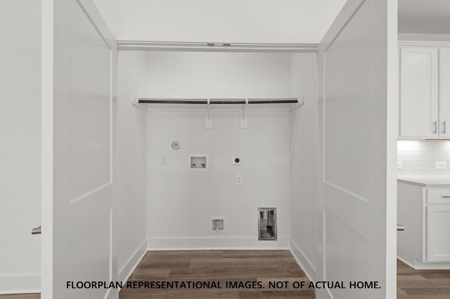 Spacious, unfurnished interior of a new home in Wildrye, Waller (Image 12). Spacious, unfurnished interior of a new home in Wildrye, Waller (Image 12).