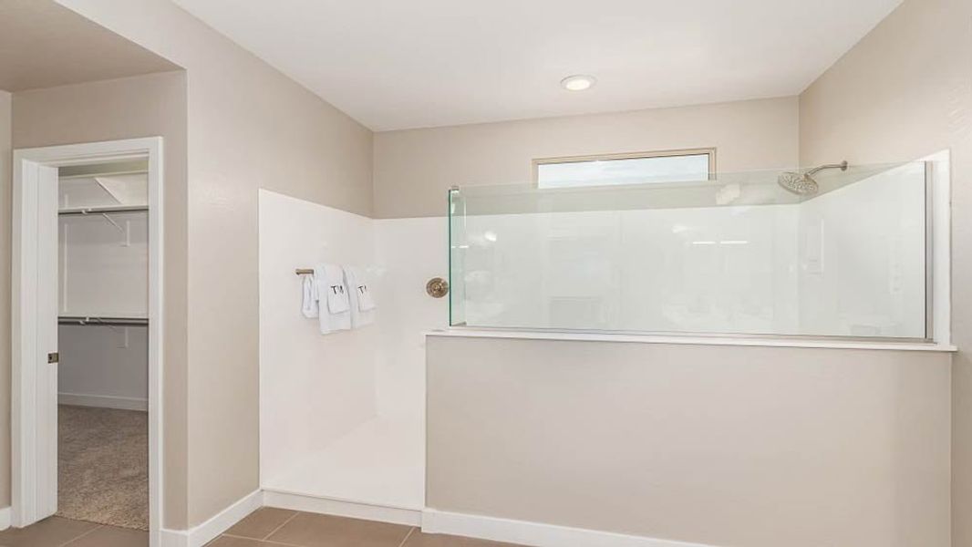 Image 44 representing the Redwood by Taylor Morrison in Paradisi, Surprise, AZ.