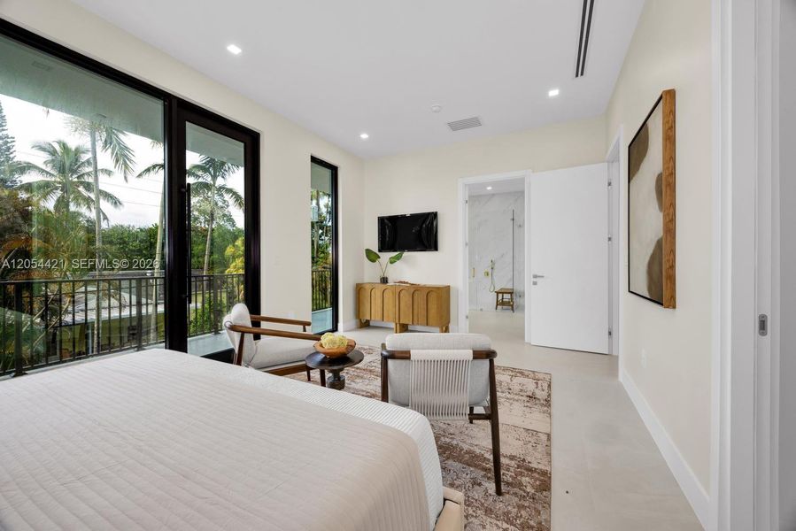 Furnished interior view inside a new home in , Miami (Image 44).