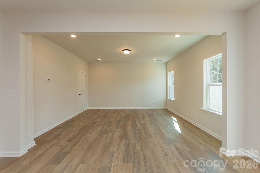 Spacious, unfurnished interior of a new home in Green Acres, Mount Pleasant (Image 25).