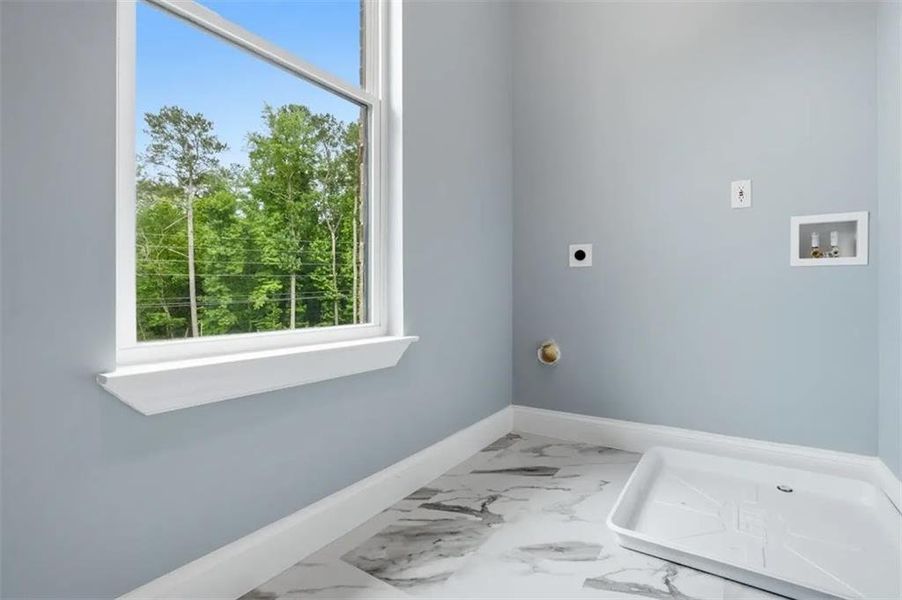 Spacious, unfurnished interior of a new home in , Grayson (Image 15).