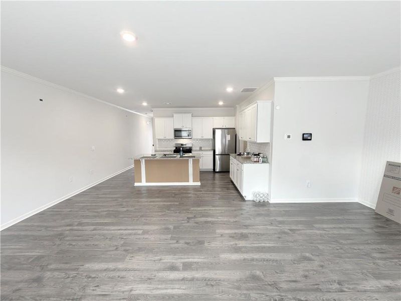 Spacious, unfurnished interior of a new home in , Buford (Image 17).