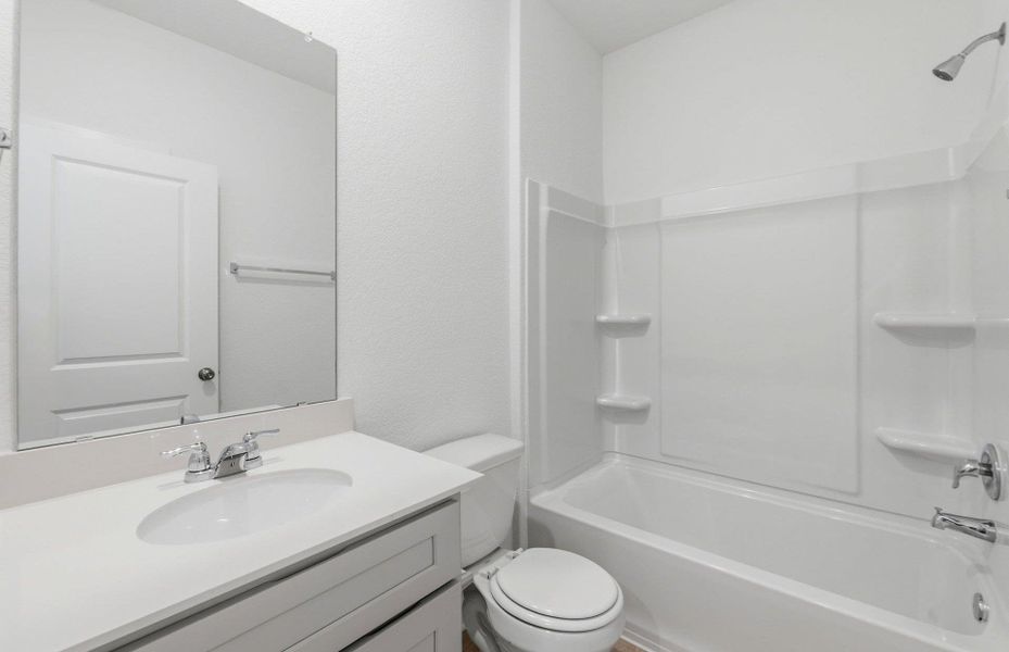 Furnished interior view inside a new home in La Cima, San Marcos (Image 15).