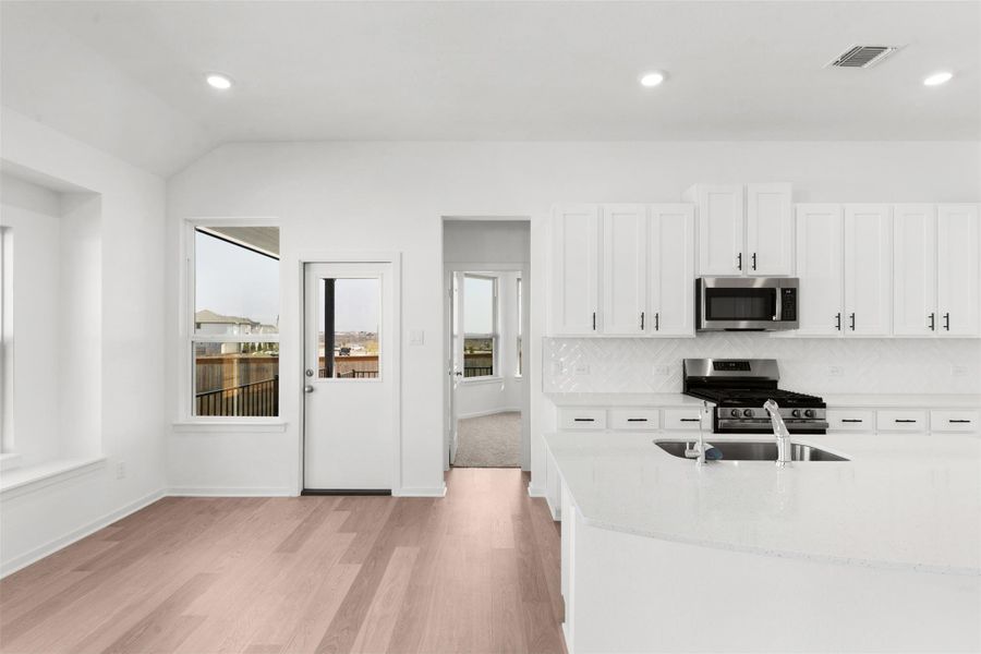 REPRESENTATIVE OF FLOOR PLAN ONLY