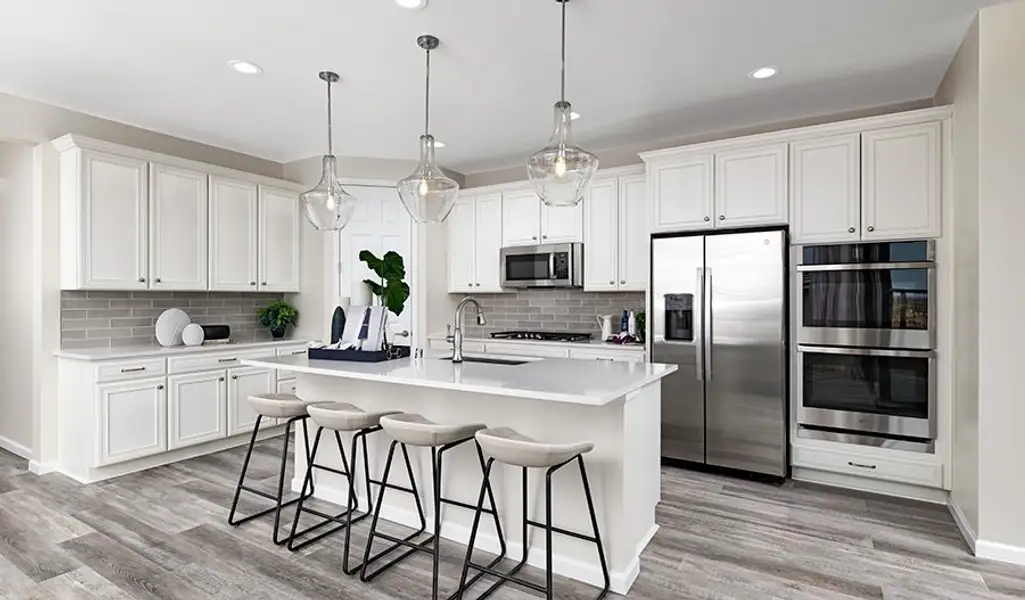 Augusta-Q740-VistaMontebella Kitchen